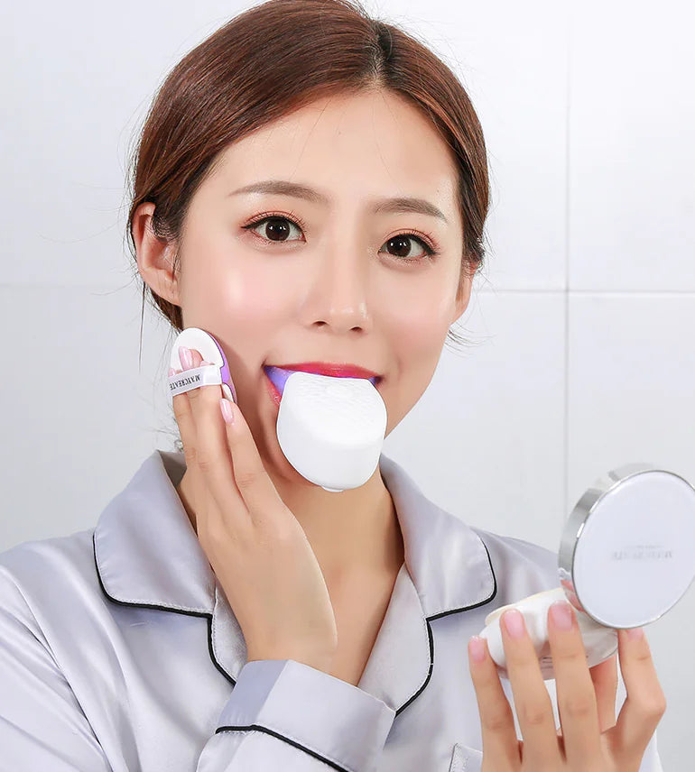 Ultrasonic Smile Brightening Toothbrush for Effective Plaque Removal and Gentle Gum Care - Lumo