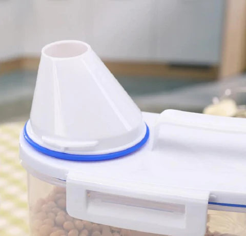 Pantry Perfect Grain Keeper with Cup