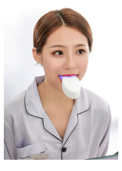 Ultrasonic Smile Brightening Toothbrush for Effective Plaque Removal and Gentle Gum Care - Lumo